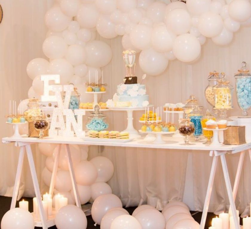 Organic Balloon Garlands Over Marquee Lights: Design Tips & Styling Inspiration  - Mini Marquee Letter Lights 2