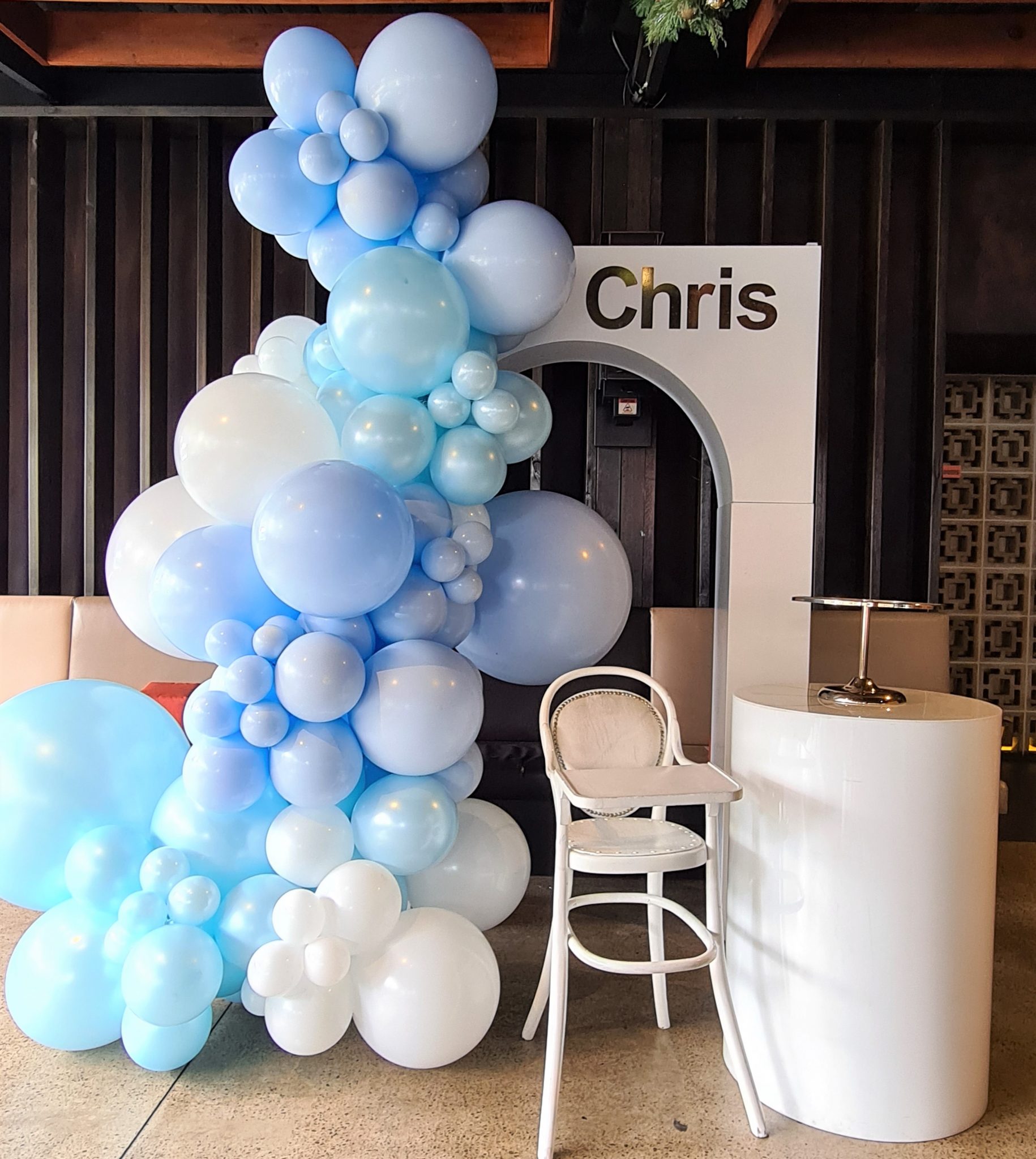 Organic Balloon Garland & Arches – Party Splendour