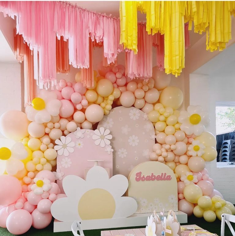 Streamer Garlands & Streamer Wall Hire – Party Splendour