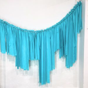 Aqua Streamer Garland 2m