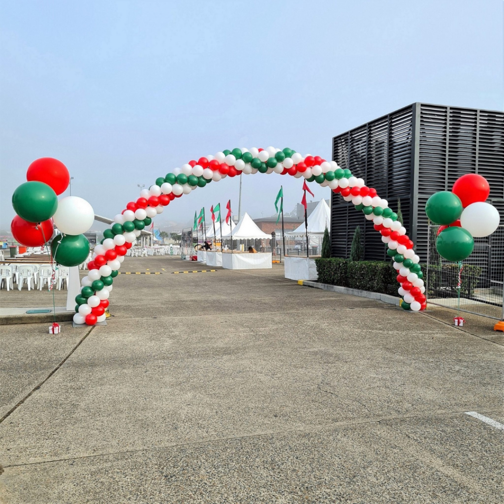 How Balloon Arches Can Shape the Flow of an Event  - 2