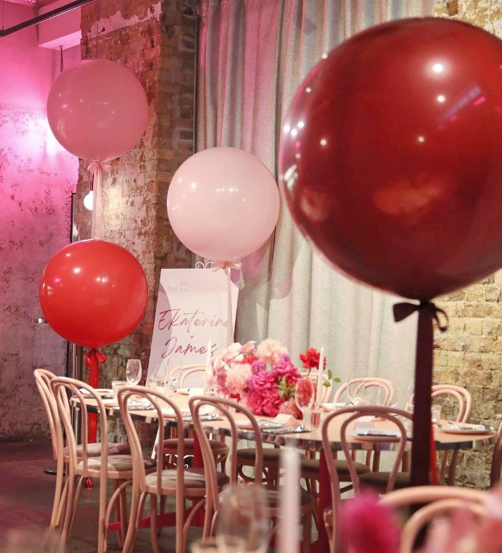 How Balloon Bouquets Change the Look of a Small Venue  - Screenshot 2025 09 11 130609